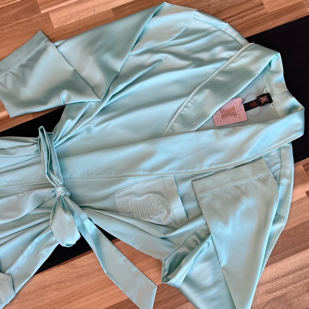 Savage X Fenty Light Blue Satin Robe Size Large NWT